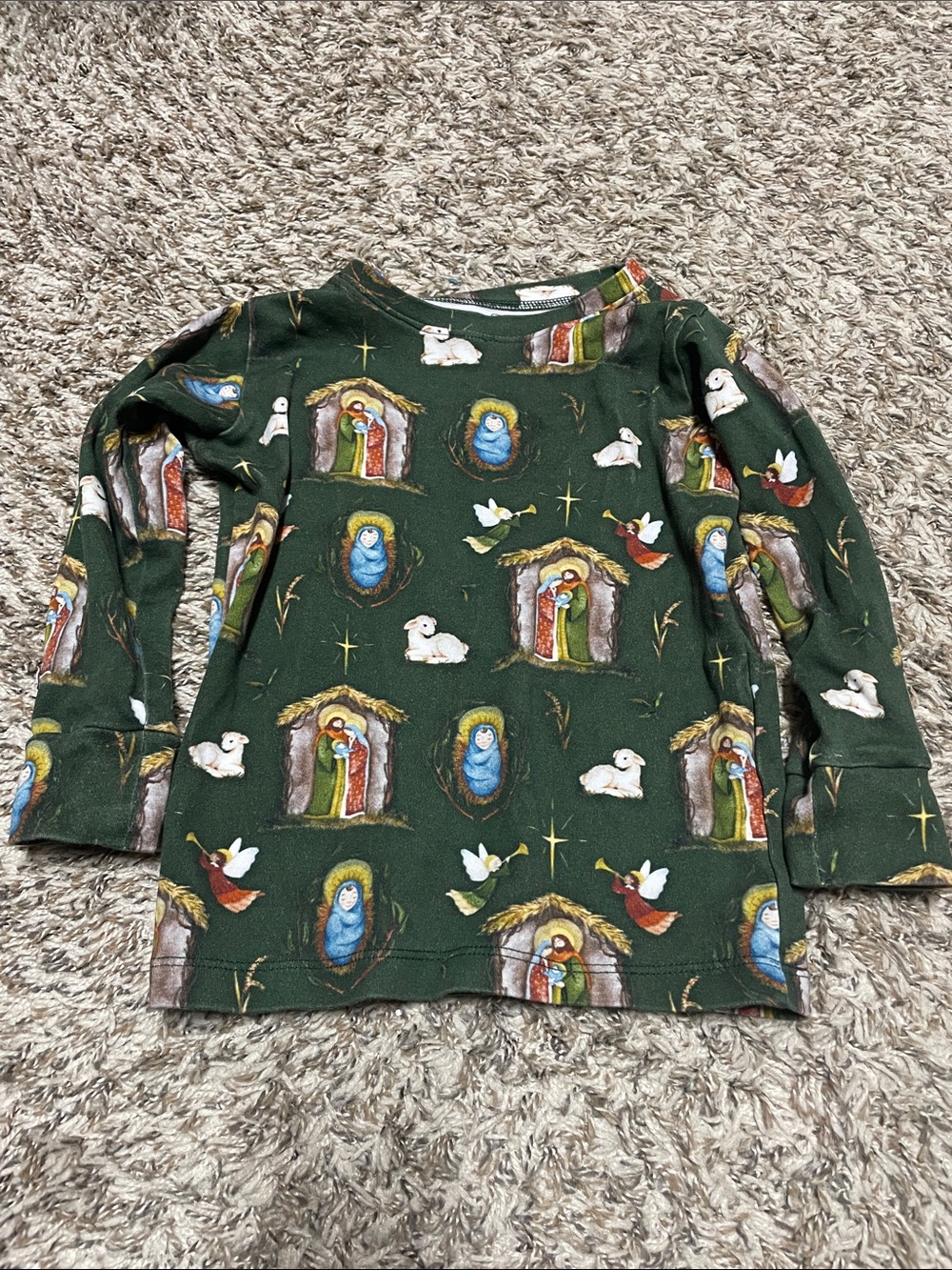 Kids' Green Nativity Long-Sleeve Pajama Set